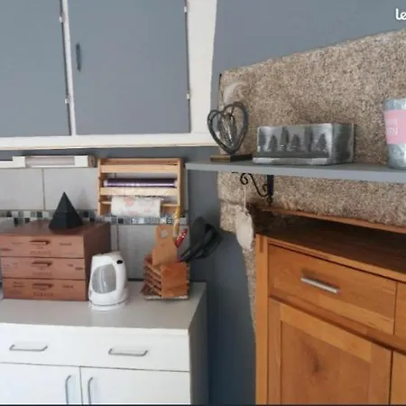 아파트 Du Cafe De La Poste *