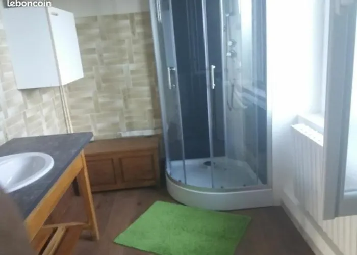 Du Cafe De La Poste Apartman